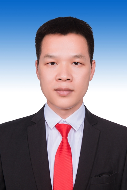 谢保东