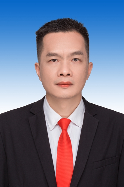 李  晖