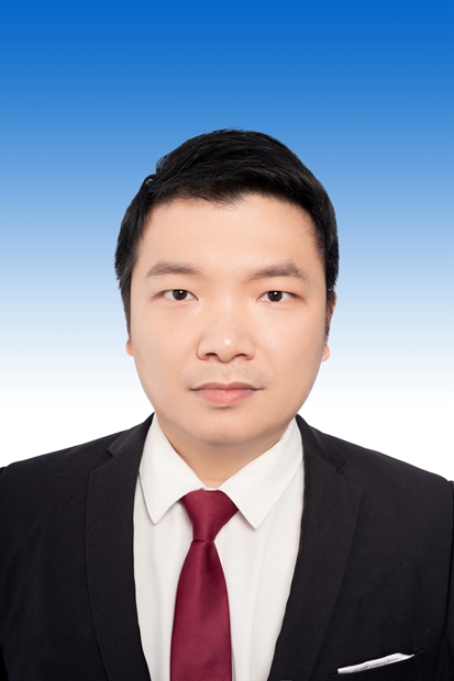 吕洪丞